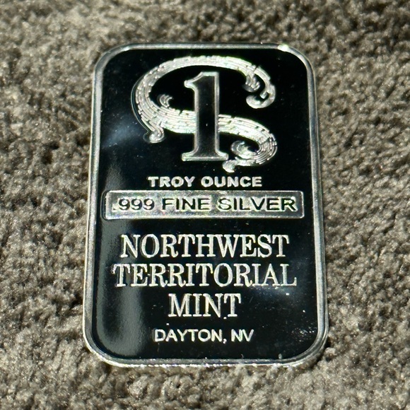 Northwest Territorial Mint 1oz Silver Bar - Picture 1 of 4